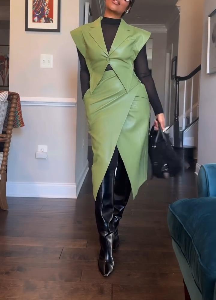 Completo in pelle 2 pz✨