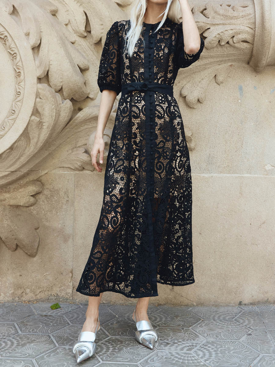 Abito Super Ricamato ✨