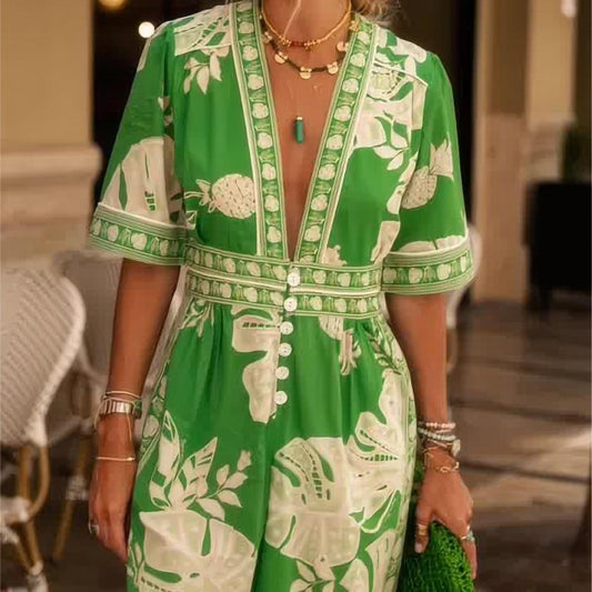 Tuta con scollo a V✨